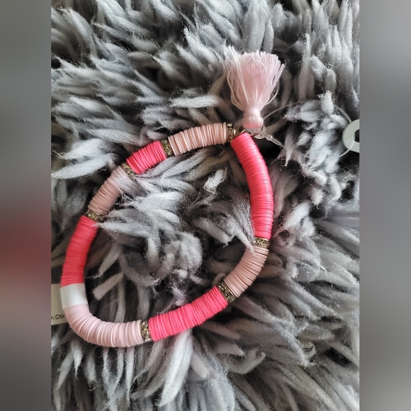 Hollister Bracelets - set of 3 - Picture 2 of 7